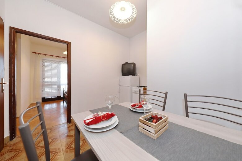 Apartments Saphron Beach