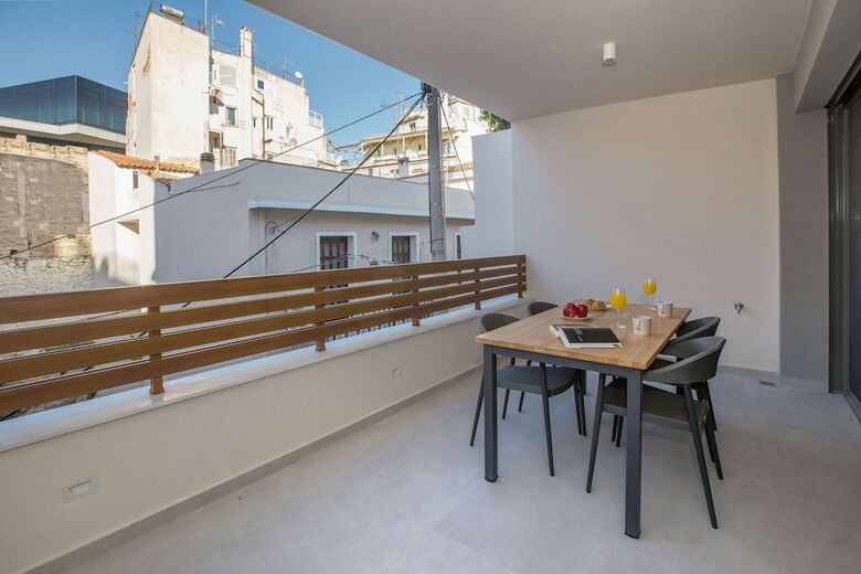 Apartamentos Acropolis Golden Suites By Ghh