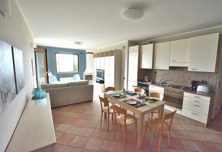 Apartment Montegolo Four With Pool And Lake View