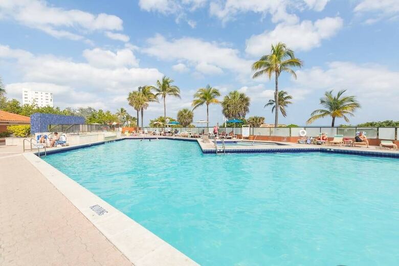 421 Studio Apartment Hollywood Beach Resort