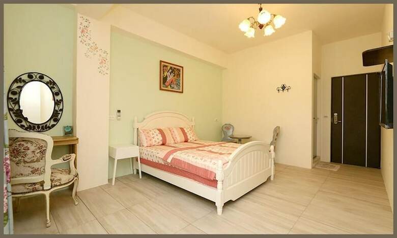 Hotel George Garden Homestay