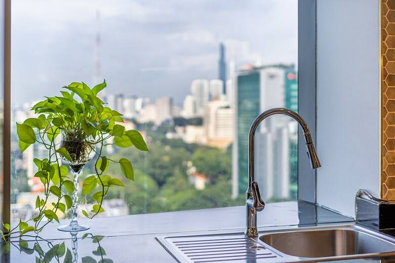 Bed & Breakfast Saigon Suites Collection By Idg In D1