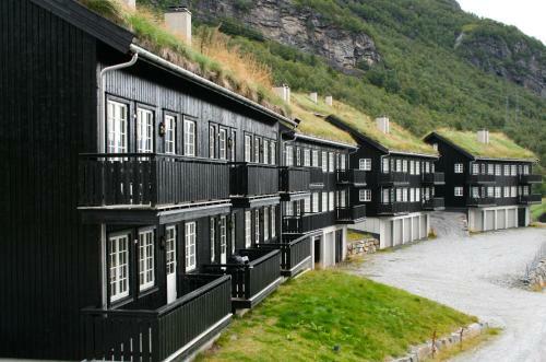 Apartamentos R�ldal Booking