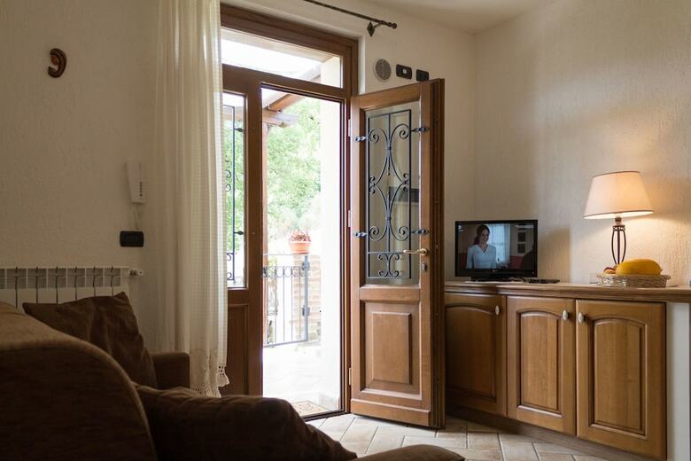 Agroturismo Cerqua Rosara Residence