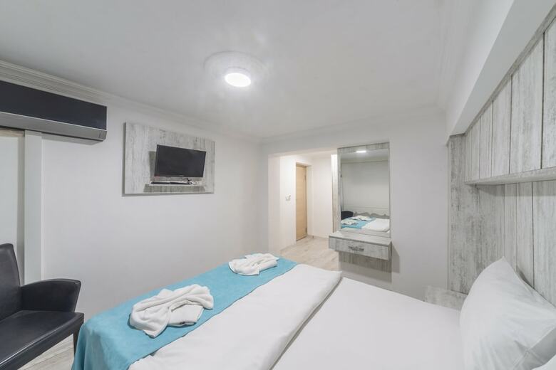 Oldcity Apart Hotel
