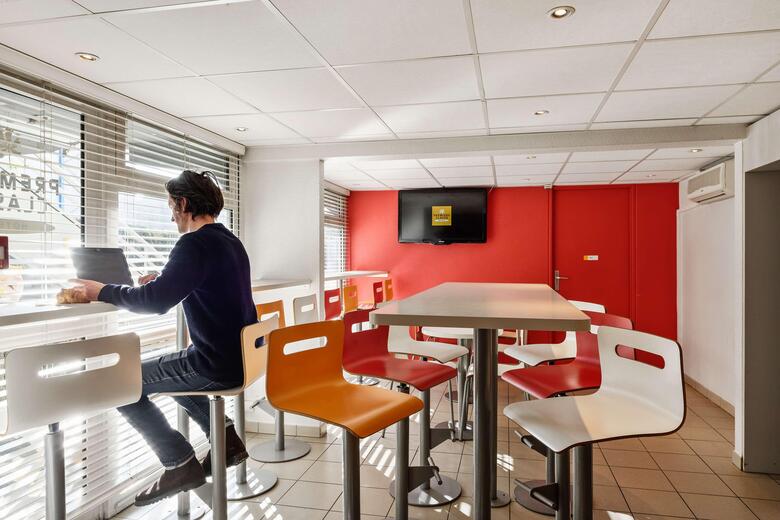 Hotel Premiere Classe Besancon - Ecole Valentin