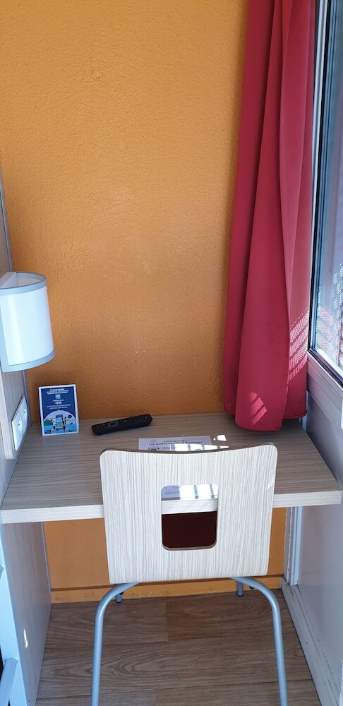 Hotel Premiere Classe Besancon - Ecole Valentin