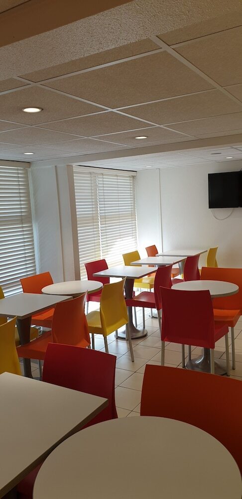 Hotel Premiere Classe Besancon - Ecole Valentin