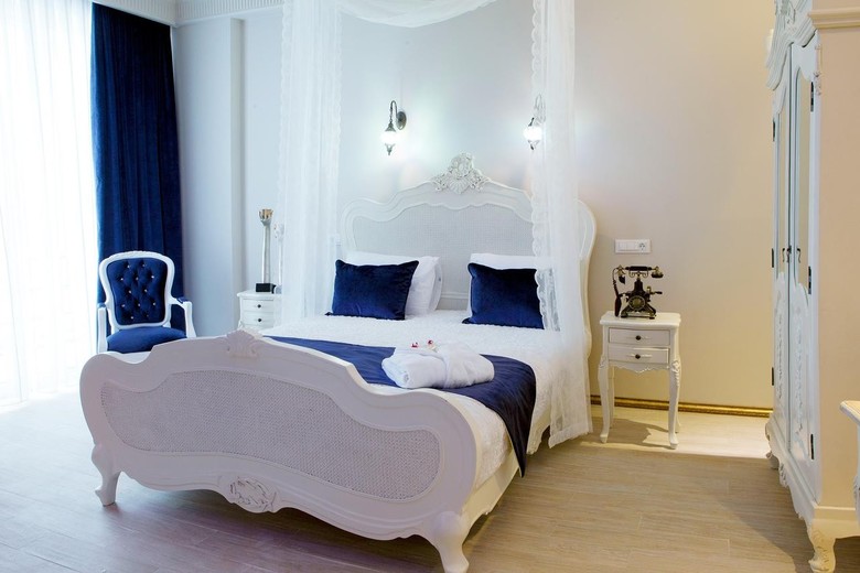 Hotel Mood Design Suites