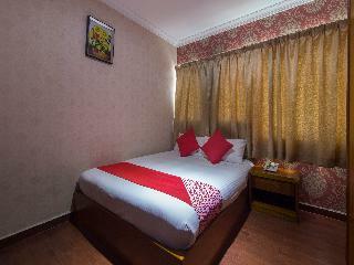 Oyo 998 Queen City Hotel
