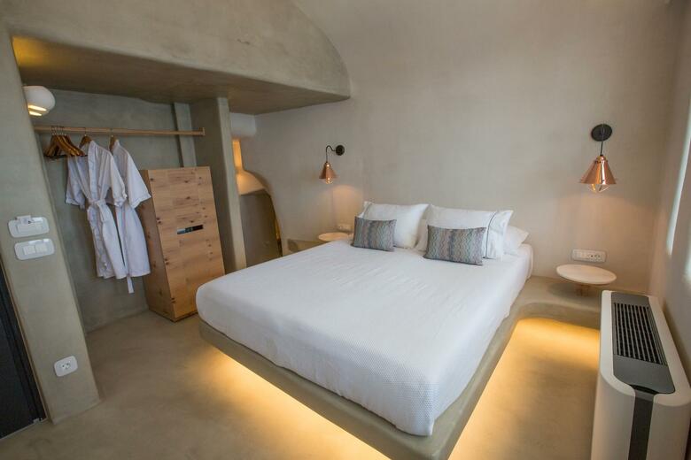 Chic Hotel Santorini