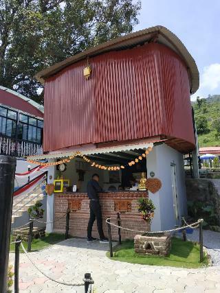 Hotel Alfanzoo Resort