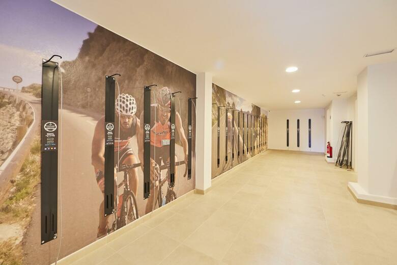 Hotel Mediterranean Bay S�lo Adultos