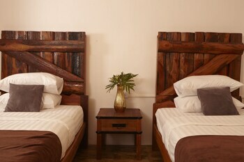 House Of Love @ Pai