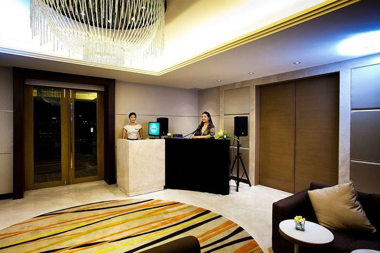 Hotel Royal Princess Larn Luang