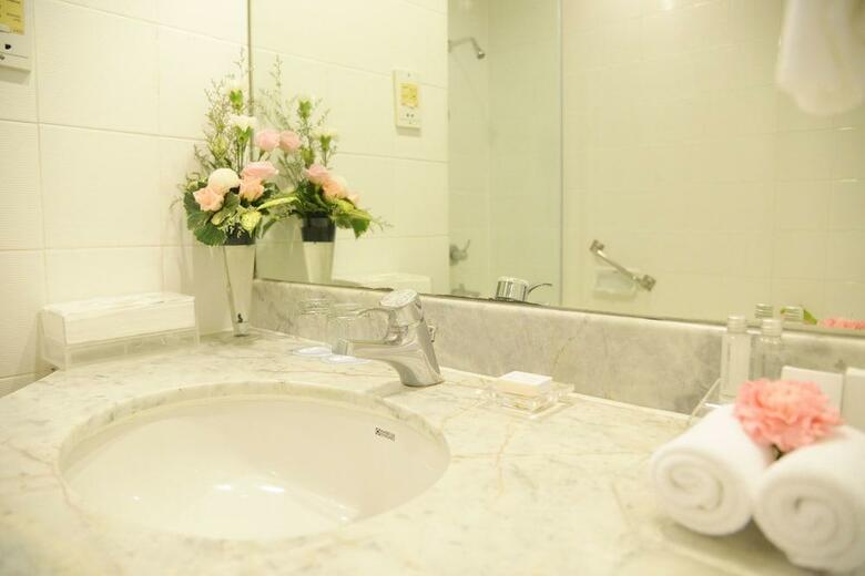 Hotel Royal Princess Larn Luang