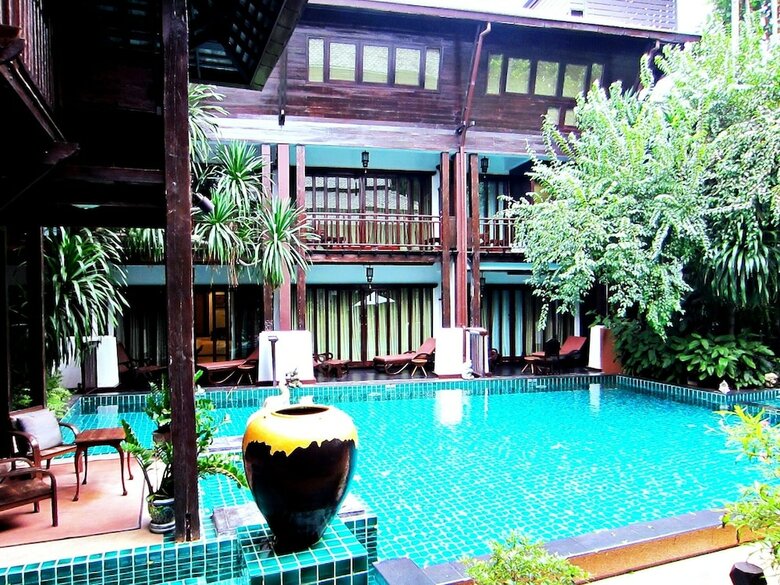 Hotel Yantarasri Resort