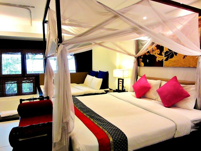 Hotel Yantarasri Resort