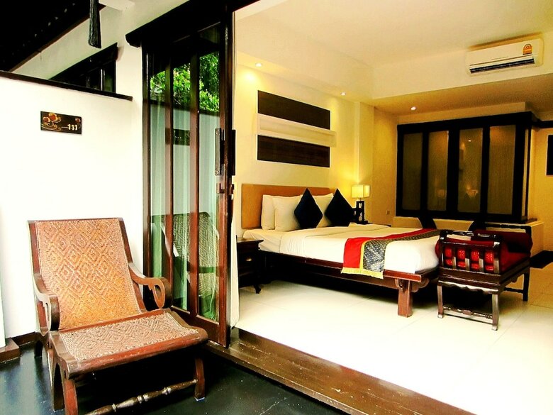 Hotel Yantarasri Resort