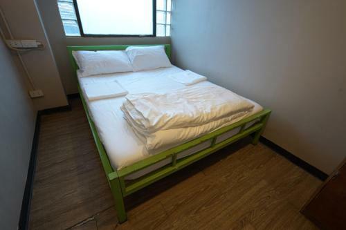 Hug Hostel