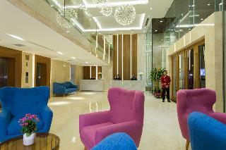 Pavilion Danang Beach Hotel