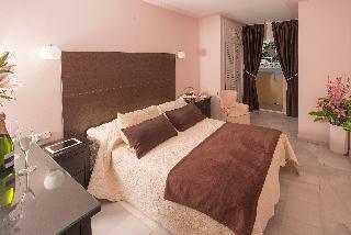 Hotel Puerto Marina Beach & Golf