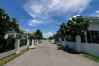 Sivana Gardens Pool Villas