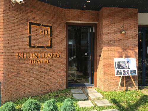 Khunluang Hostel