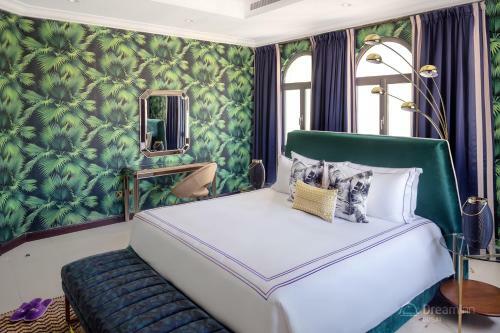 Dream Inn - Los Palma's Beachfront Villa