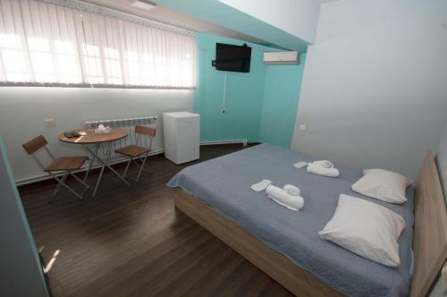 Rooms Hostel