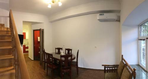 Apartment By Family Hotel