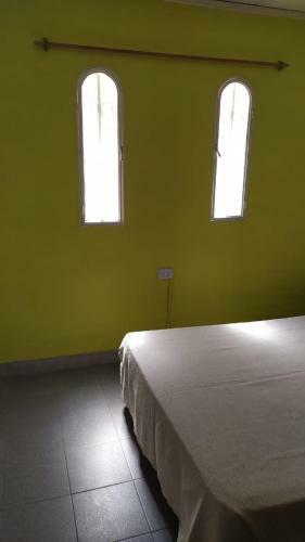 Albergue Casona Poeta Airport