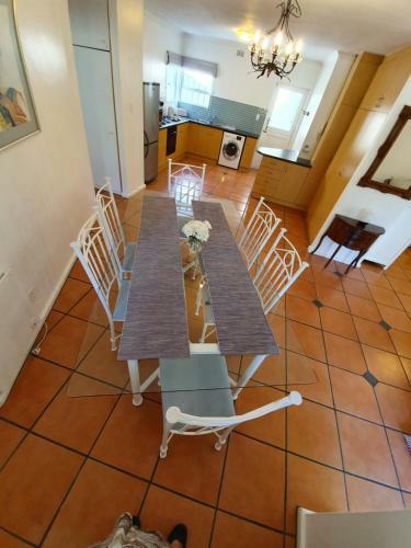 Hostal Paradiso Guesthouse & Self-catering Cottage