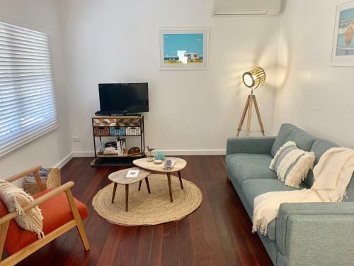 Yaringa Cottage...by The Sea