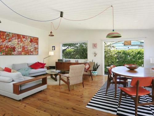Poppy Cottage-delightful Pet Friendly Weatherboard