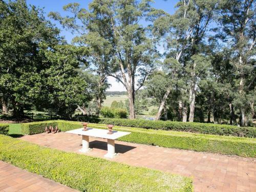Redcourt - Est 1904: Southern Highlands Elegance