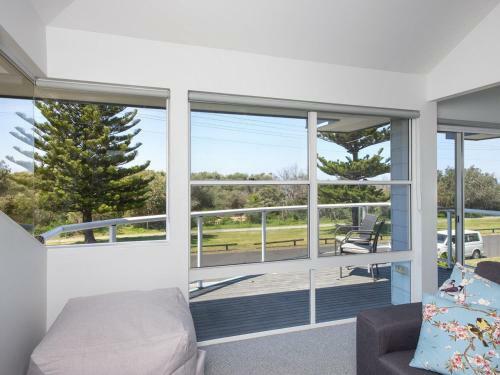 Amethyst Gerringong 4pm Check Out Sundays