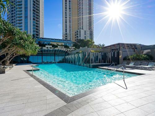 Circle On Cavill 52nd Floor Spacious Skyhome Apartment