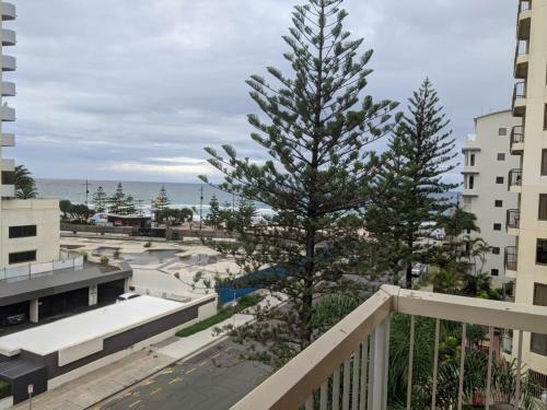 Apartamento Surfers Beach Side