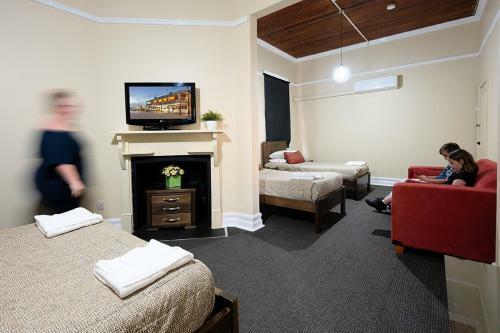 Hotel Commercial Travellers House