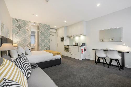 Apartamento Central? ?melbourne? ?studio? ?metres? ?from? ?dining? ?and ?bars?