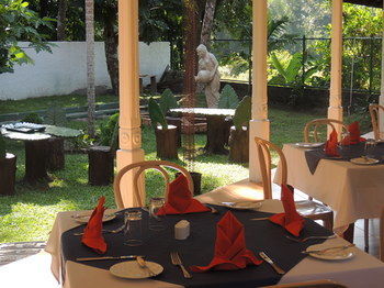 Green View Hotel