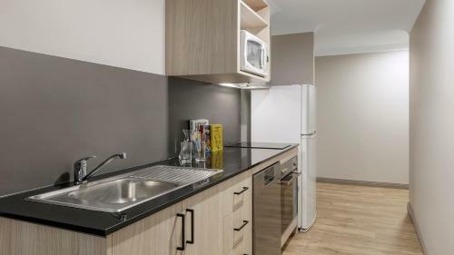 Aparthotel Oaks Sydney North Ryde Suites