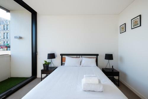 Stylish Camperdown Apartment And Parking Inc
