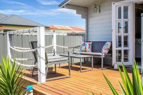 Lil Ulla Beach Flat - 2 76 Deering