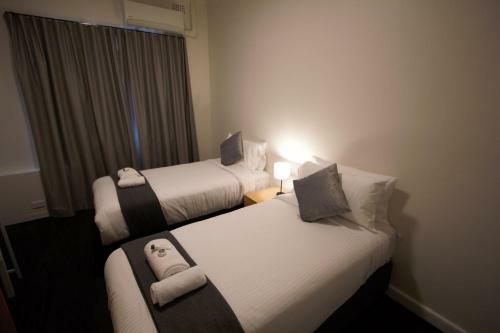 Sydney Junction Hotel