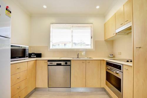 Villa Aqualuna Beach Resort - Unit 25