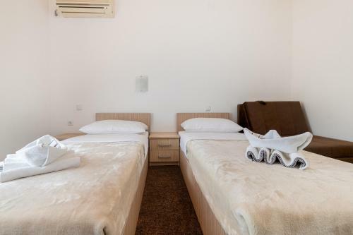 Hostal Hotel Ami-m