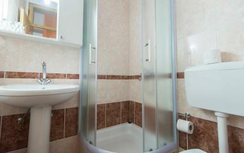 Hostal Hotel Ami-m