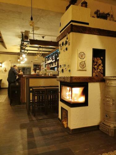 Albergue Restoran Mlin Vare?